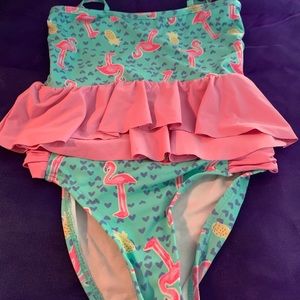 Cute 2 piece bathing suit. Child size 4t. EUC